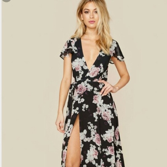 The Jetset Diaries Dresses & Skirts - The jet set diaries Rosa Floral Maxi Dress